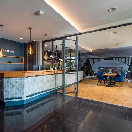 Waveboard & Boardinghouse Aparthotel Potsdam