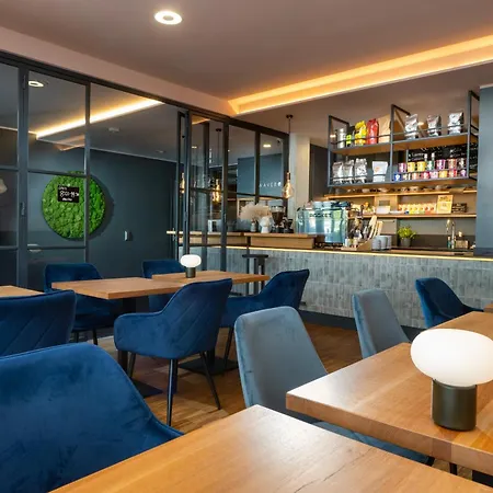 Waveboard & Boardinghouse 波茨坦