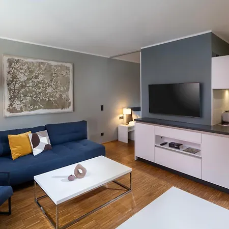 Waveboard & Boardinghouse Hotel apartamentowy 4*