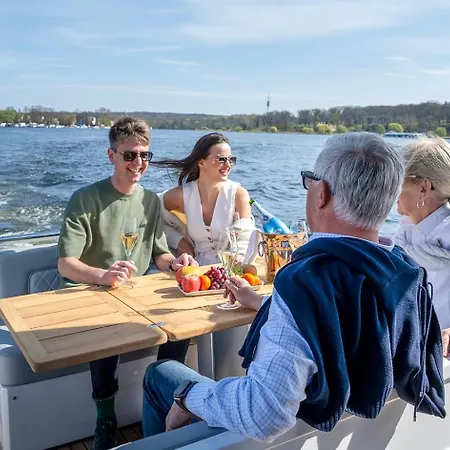 Waveboard & Boardinghouse Apartahotel 4*