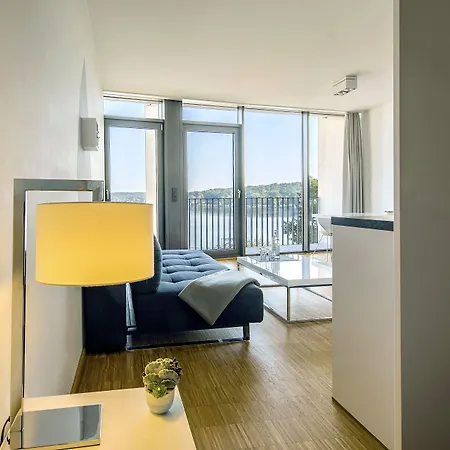 Waveboard & Boardinghouse 公寓式酒店 波茨坦