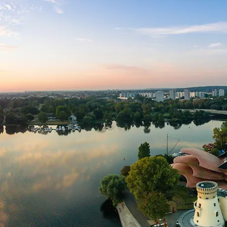 Waveboard & Boardinghouse Apartahotel