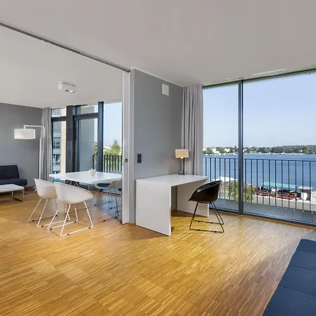 Waveboard & Boardinghouse 4* Potsdam