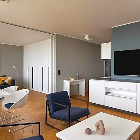 Waveboard & Boardinghouse Aparthotel Potsdam