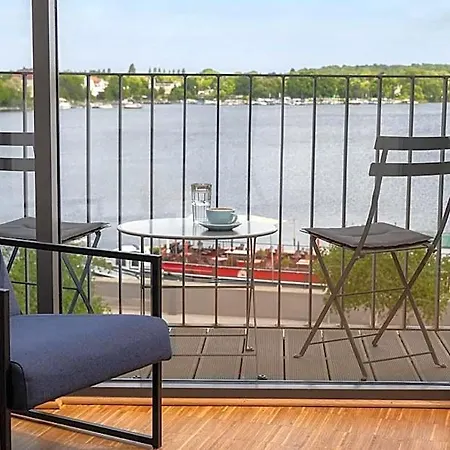 Waveboard & Boardinghouse Potsdam