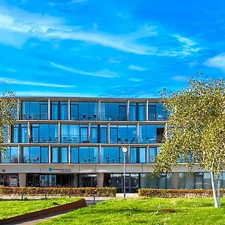 Waveboard & Boardinghouse 4* Potsdam