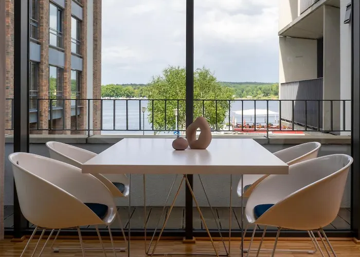 מלון דירות Waveboard & Boardinghouse