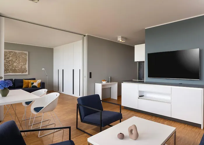 Waveboard & Boardinghouse