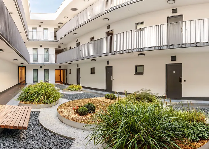 Waveboard & Boardinghouse