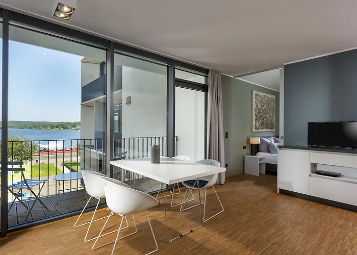 Waveboard & Boardinghouse 波茨坦